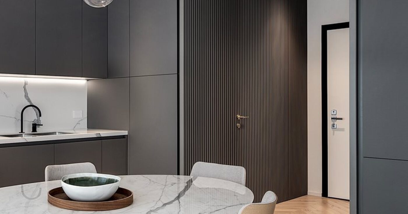 Midj: итальянские стулья, табуреты и столы для контракта и residential