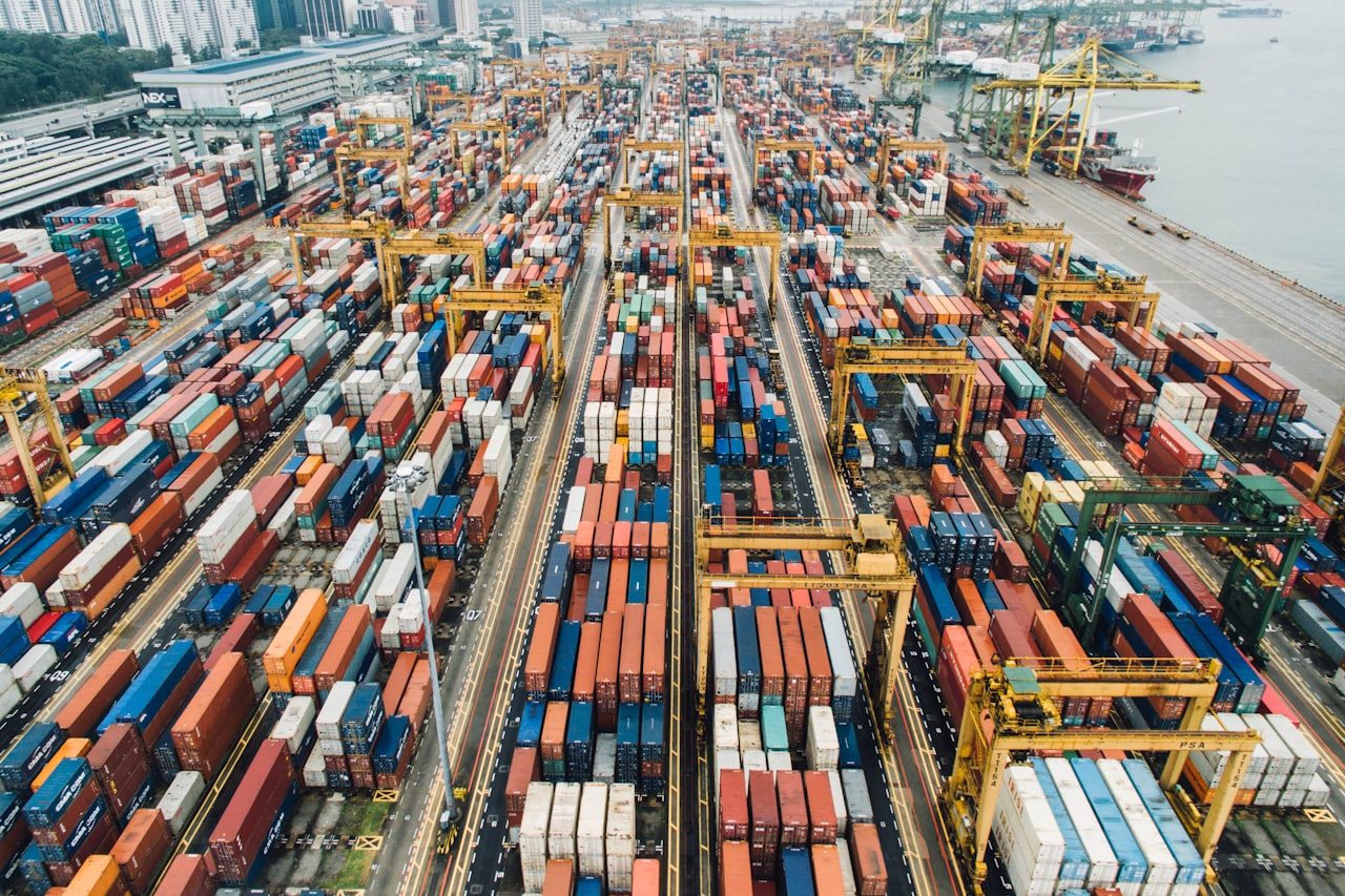 Vamă, taxe și logistică EU→MD